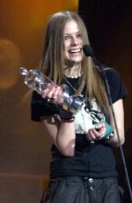 AVRIL LAVIGNE at Juno Awards in Ottawa 04/05/2003