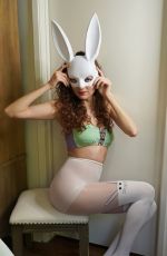 BLANCA BLANCO - Easter-themed Photoshoot 04/11/2020