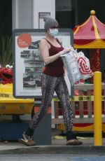 BRANDI GLANVILLE Wearing MAsk Out Shopping in Los Angeles 04/13/2020