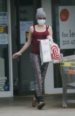 BRANDI GLANVILLE Wearing MAsk Out Shopping in Los Angeles 04/13/2020