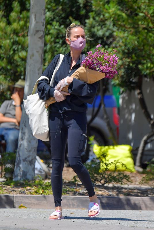 BRIE LARSON Wearing Mask at Farmers Market in Malibu 04/19/2020