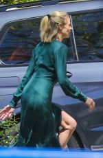 BROOKE BURNS Outside Her Home in Los Angeles 04/15/2020