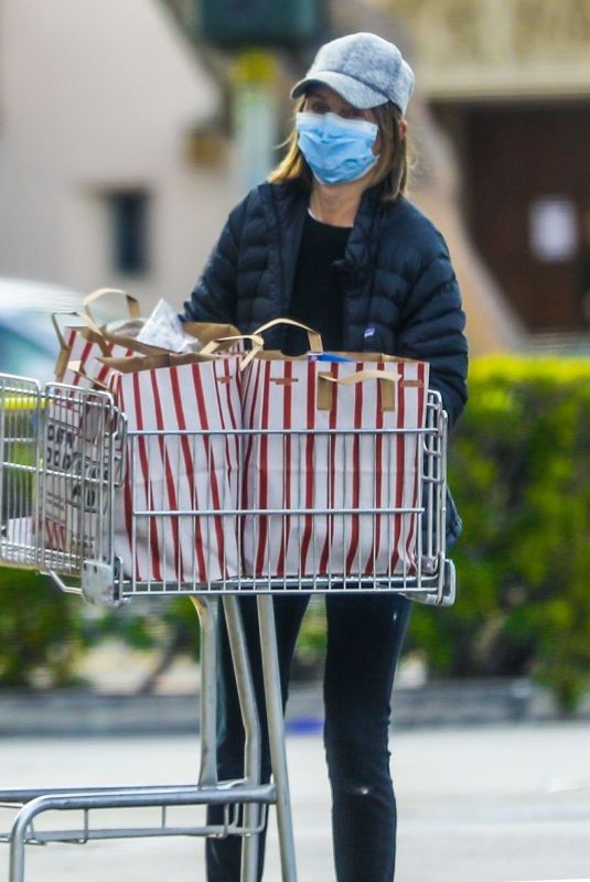 CALISTA FLOCKHART Wearing Mask Out Shopping for Groceries in Santa Monica 03/31/2020