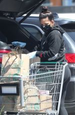 CASSIE VENTURA Wearing Mask Out Shopping in Los Angeles 04/15/2020