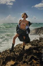 CATO VAN EE in Elle Magazine, Spain May 2020