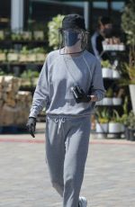 COURTENEY COX Wearing Mask and Face Shields at Whole Foods in Malibu 04/19/2020