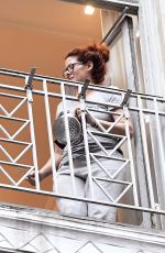 DEBRA MESSING Banging a Pot with all of New York City Cheering on Essential Workers 04/24/2020