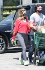 DENISE RICHARDS and Aaron Phyphers Wearing Masks Out Shopping in Malibu 04/28/2020