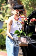 DIANE KRUGER and Norman Reedus Buys Flower in West Hollywood 04/27/2020