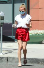 DIANE KRUGER Out for Frozen Yogurt in Los Angeles 04/24/2020