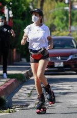 ELISABETTA CANALIS Workout Wearing Kangaroo Jumps in Los Angeles 04/15/2020