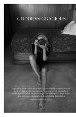 ELLE MACPHERSON in Harper