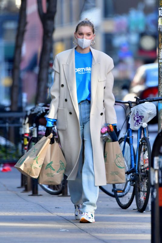ELSA HOSK Wearing Mask Out Shopping in New York 04/17/2020