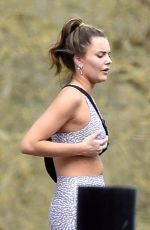 EMILY BLACKWELL Out Jogging in London 04/08/2020
