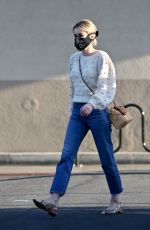 EMMA ROBERTS Wearing Black Mask Out Shopping in Los Angeles 04/16/2020