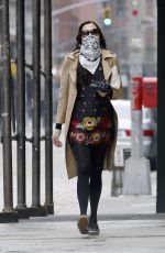 FAMKE JANSEN Wears Banda and Rubber Gloves Out in New York 04/09/2020