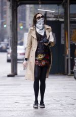 FAMKE JANSEN Wears Banda and Rubber Gloves Out in New York 04/09/2020