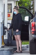 IRELAND BALDWIN Out Shopping in Los Angeles 04/23/2020