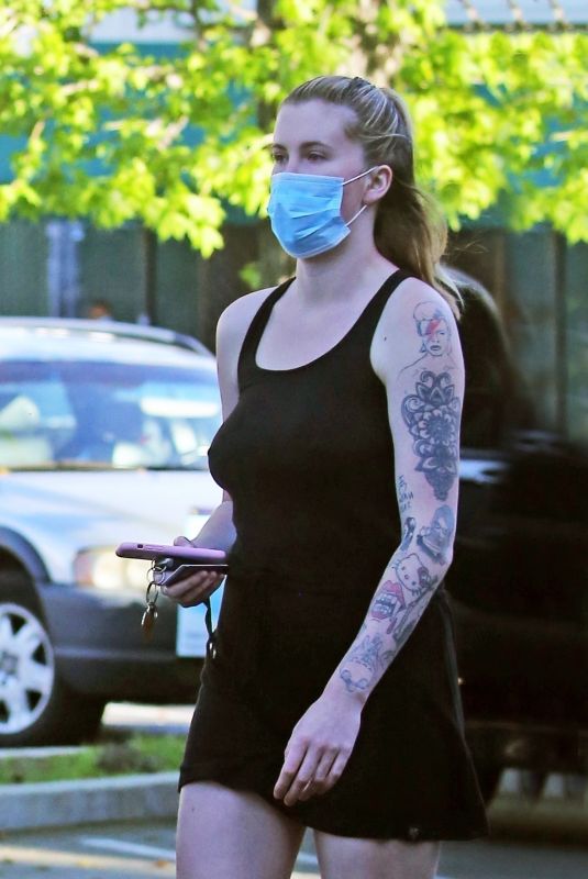 IRELAND BALDWIN Wearing Mask at Whole Foods in Los Angeles 04/14/2020
