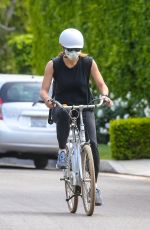 JENNIFER GARNER Wearing a Mask Out Riding a Bike in Brentwood 04/05/2020