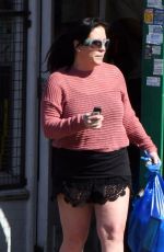 JESSIE WALLACE Out Shopping in London 04/12/2020