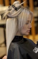 JESSIKA POWER Gets Her Hair Done at Gold Coast 04/20/2020