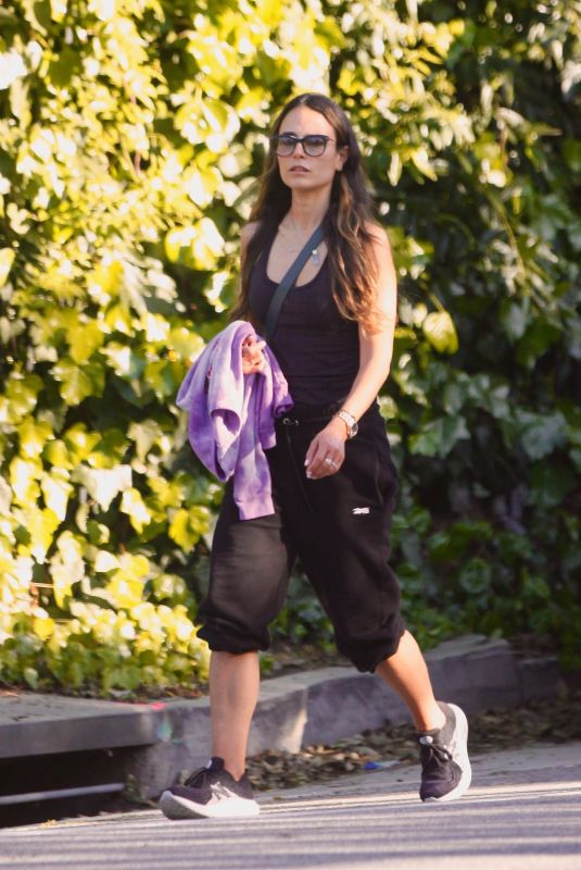 JORDANA BREWSTER Ouat and About in Los Angeles 04/23/2020