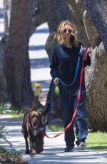 JULIA ROBERTS Out with Her Dogs in Malibu 04/22/2020