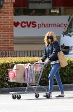 JULIA ROBERTS Wearing Mask and Gloves Sopping at CVS in Los Angeles 04/03/2020