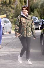 KATHERINE SCHWARZENEGGER and MARIA SHRIVER Out in Santa Monica 04/08/2020