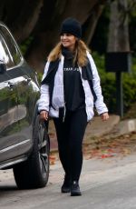 KATHERINE SCHWARZENEGGER and MARIA SHRIVER Out in Santa Monica 04/12/2020
