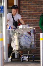 KATIE PRICE Out Shopping in Lndon 04/08/2020