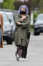 KELLY OSBOURNE Wearing Mask Out in Los Angeles 04/10/2020
