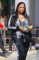 LAILA ALI Picking Up Salad to Go in Los Angeles 04/02/2020