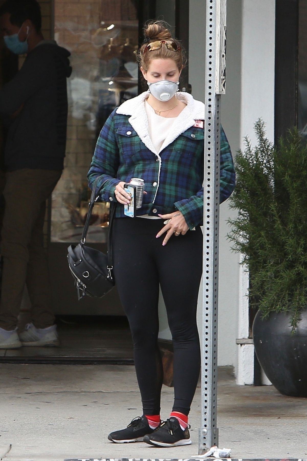 LANA DEL REY Wearing a Mask Out and About in Los Angeles 04/10/2020 ...