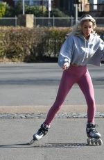 LAURA ANDERSON Out Roller Blading in Richmond 04/08/2020