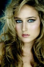 LEELEE SOBIESKI for Atlanta Peach and Vegas Magazine, 2008
