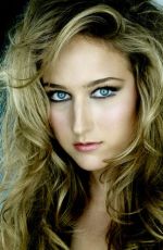 LEELEE SOBIESKI for Atlanta Peach and Vegas Magazine, 2008