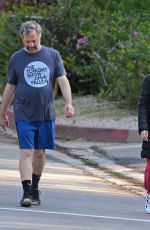 LESLIE MANN and Judd Apatow Out in Brentwood 04/02/2020