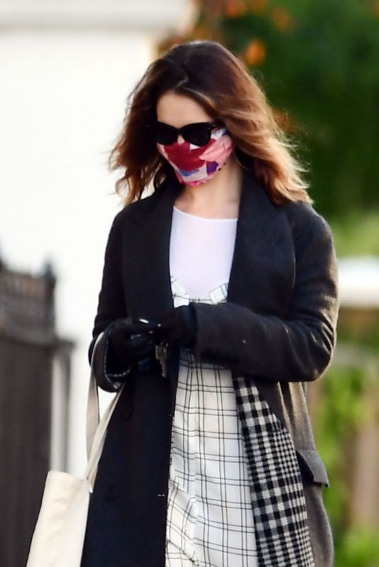 LILY JAMES Wearing a Mask Out and About in London 04/09/2020