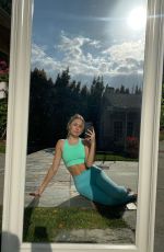 MADDIE ZIEGLER - Instagram Photos 04/07/2020