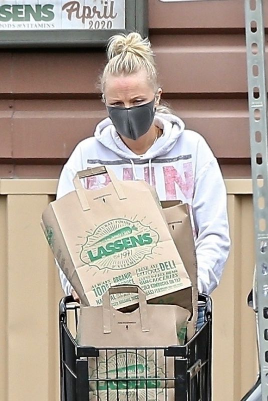 MALIN AKERMAN Shopping at Lassens in Los Angeles 04/06/2020
