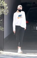 MARIA SHARAPOVA Inspects her Car After Getting It Delivered 04/21/2020