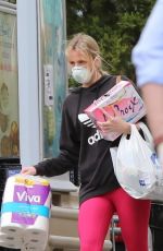 MOLLY SIMS Out Shopping in Los Angeles 04/13/2020