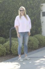 MOLLY SIMS Outside Her Home in Los Angeles 04/17/2020