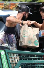 OKSANA RYKOVA and David Charvet Shopping at Wholefood in Malibu 04/24/2020