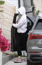 OLIVIA WILDE Goes Incognito Out in Los Angeles 04/08/2020