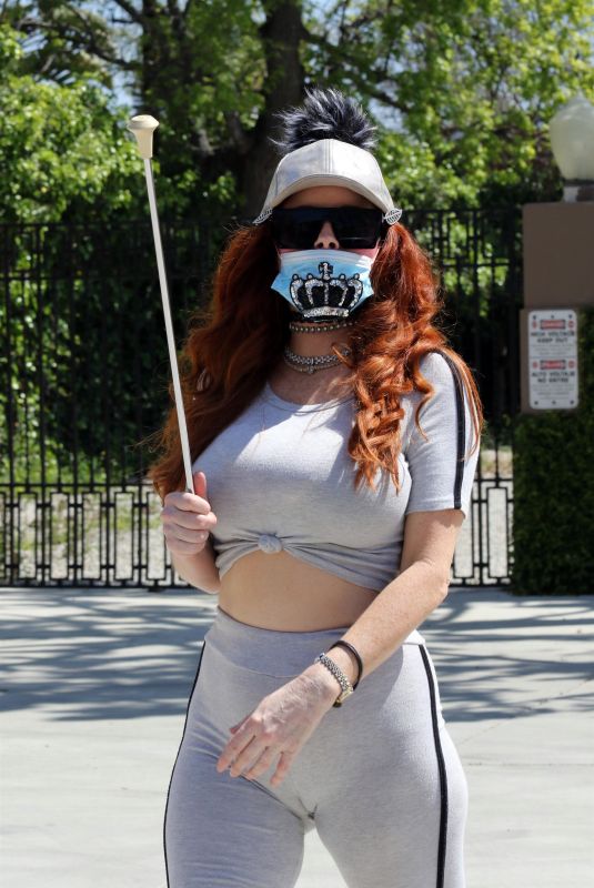 PHOEBE PRICE in Leggings Wearing Mask Out in Los Angeles 04/01/2020