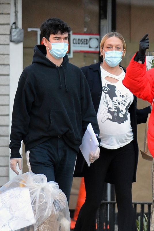 Pregnant CHLOE SEVIGNY and Sinisa Mackovic Wearing Mask Out in New York 04/28/2020