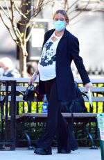 Pregnant CHLOE SEVIGNY and Sinisa Mackovic Wearing Mask Out in New York 04/28/2020